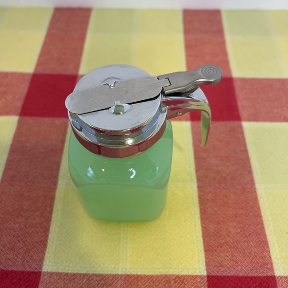 ๐ Jadeite Syrup Holder ๐ - Picture 3 of 4